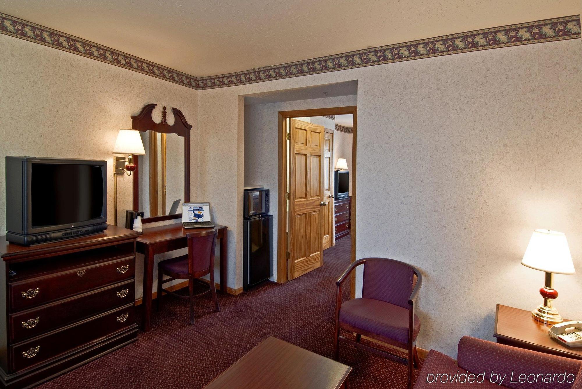 Americas Best Value Inn Waukegan Chambre photo