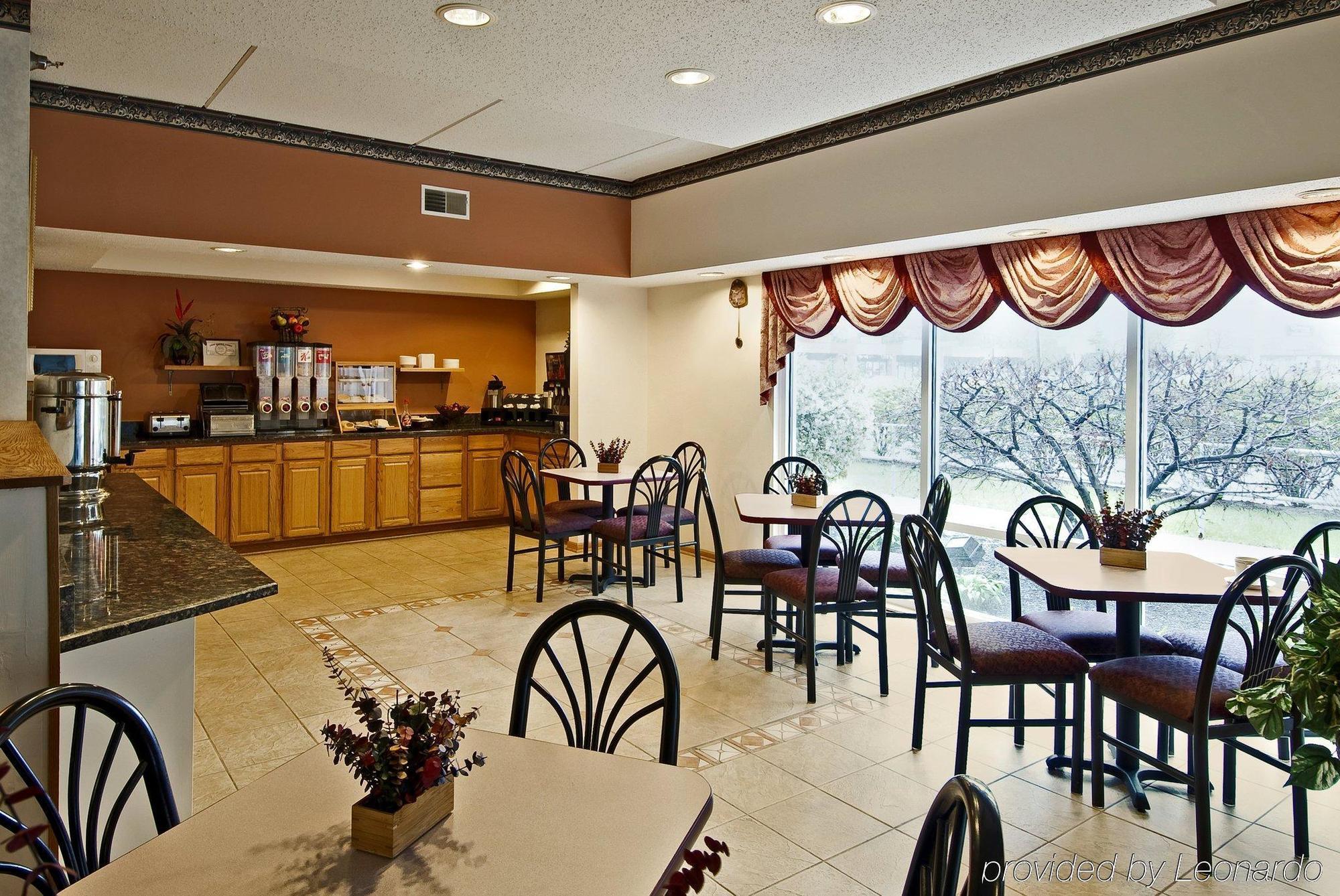 Americas Best Value Inn Waukegan Restaurant photo